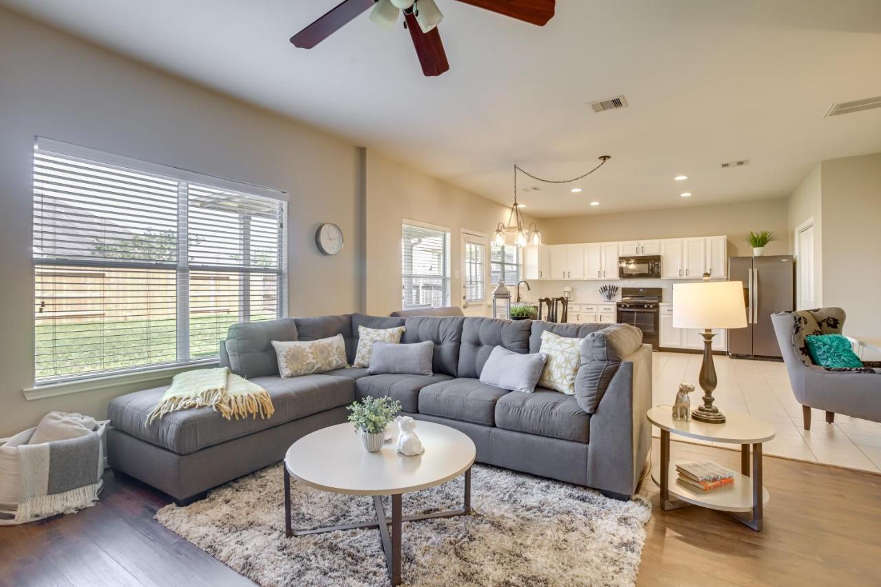 Pet-Friendly Tomball Home About 8 Mi To Burroughs Park Eksteriør billede